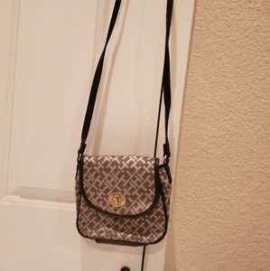 Tommy Hilfiger crossbody